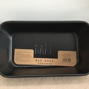 Rae Dunn Bake (loaf pan )